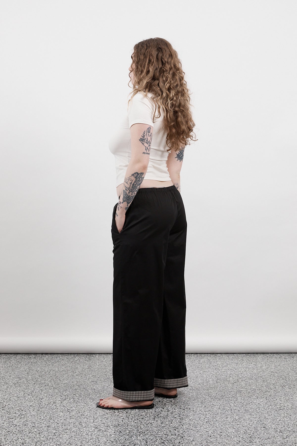 L