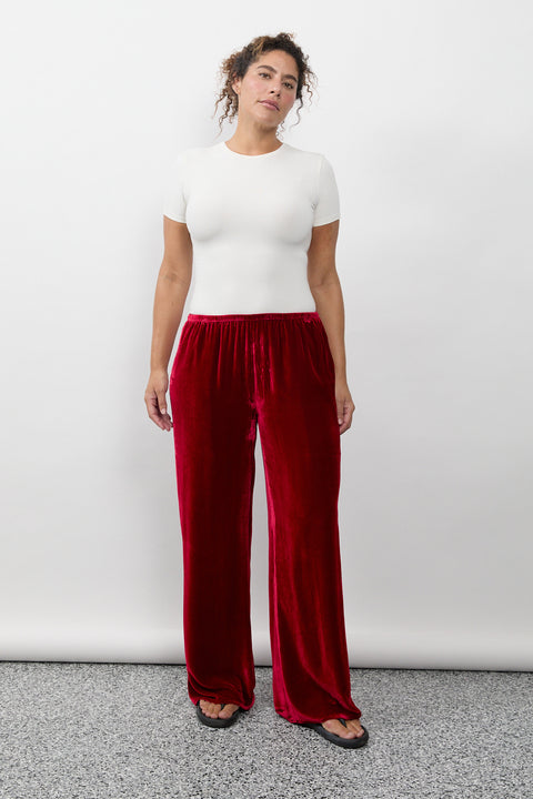 Jess is 5’10” and wears XL