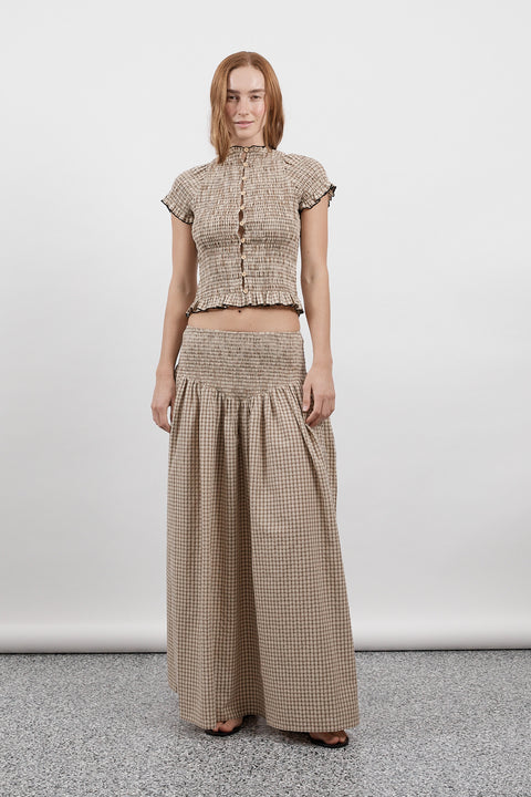 Hayley is 5’11” and wears S