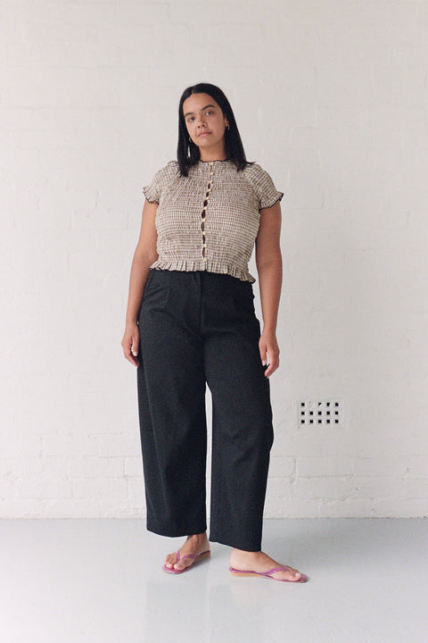 Oleeta is 5’8” and wears M