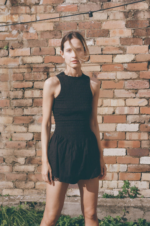 Valerija is 5’10” and wears S