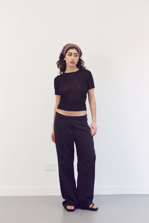 Mikaela is 5'3" and wears XS