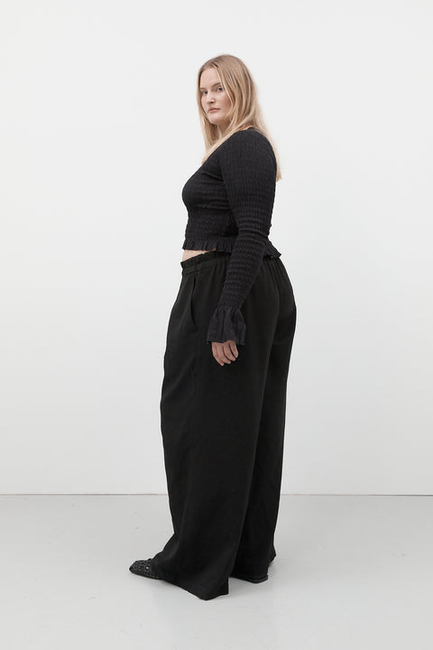 Black Valentine Ruched Longsleeve