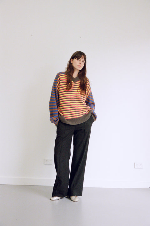 Scarlet is 5’10” and wears XS-S