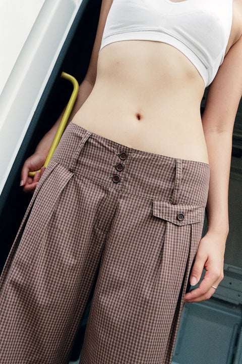 Mia Pant