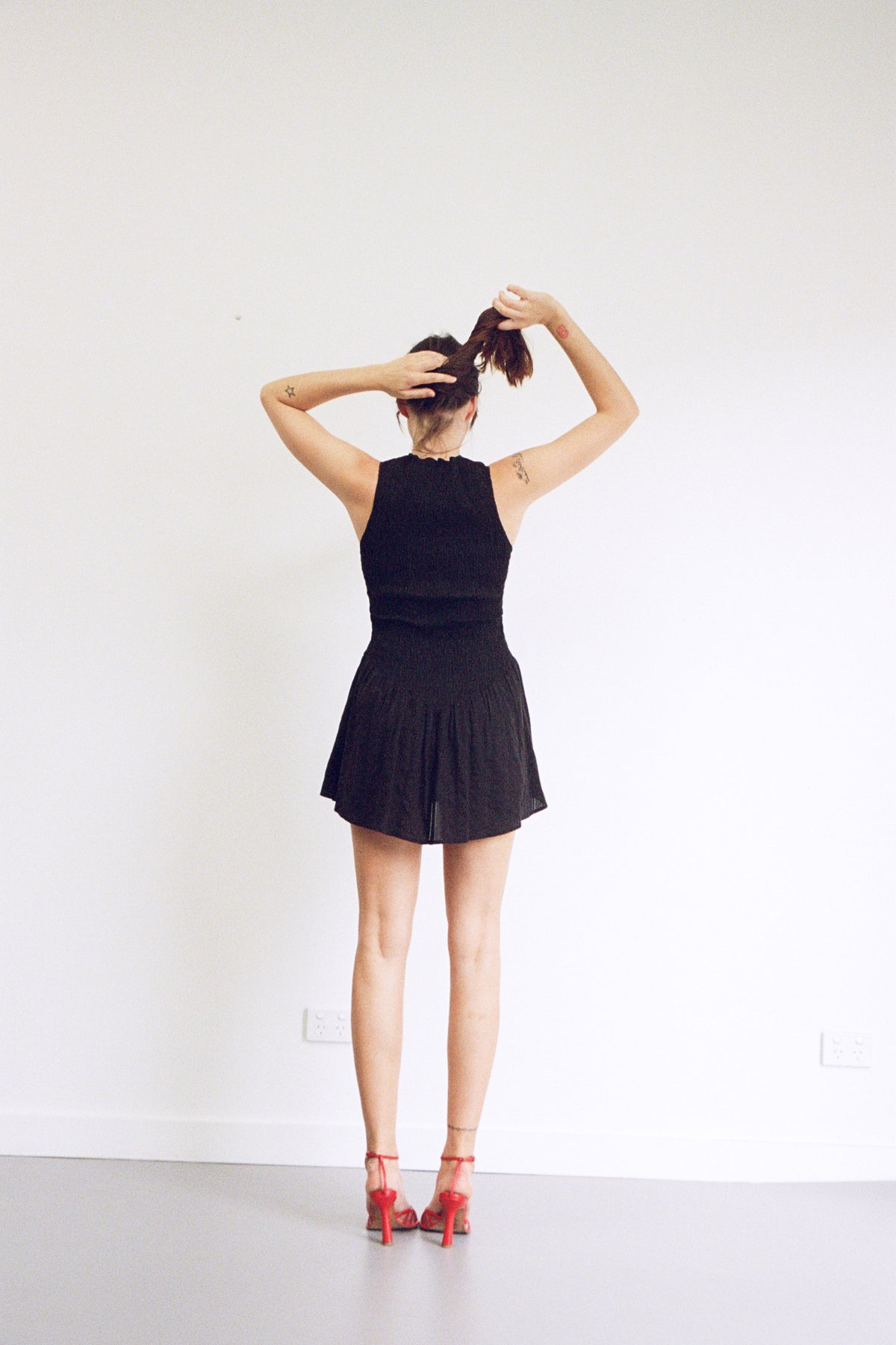 ruched mini dress apres studio Rent Aprs Studio Black Dress UK 8