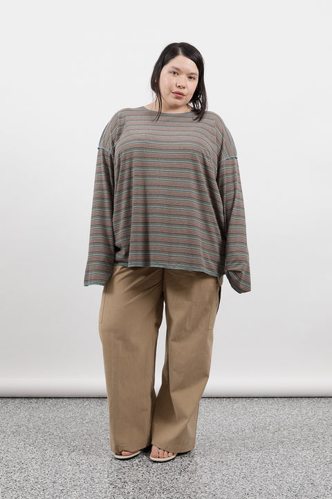 Laurrie is 5'5" and wears 2XL