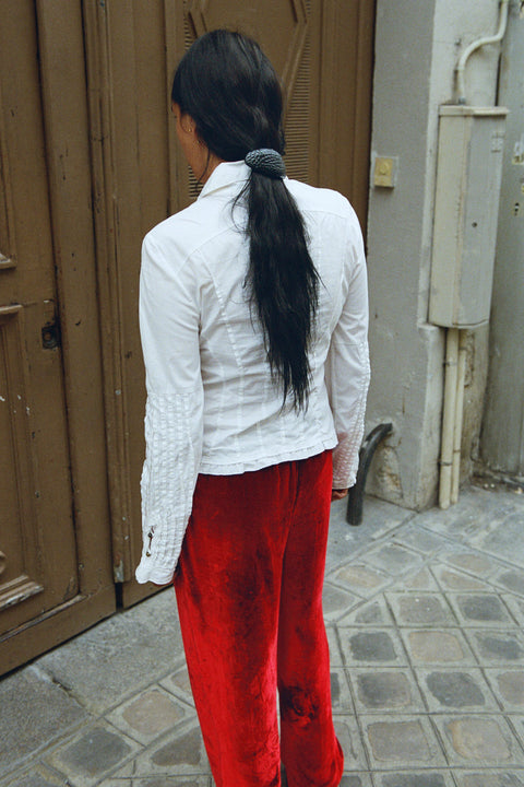 Valentine is 5'9" and wears M