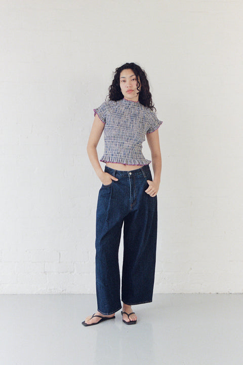 Marlo is 5'11" and wears S