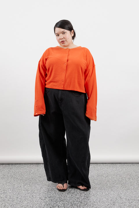 Laurrie is 5'5" and wears 2XL