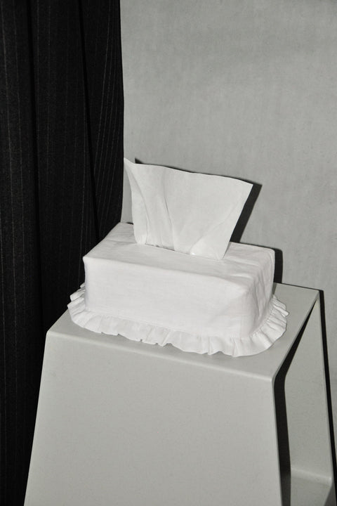 Frill Tissue Box Cover